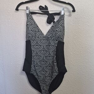 Merona Black and White One Piece Swimsuit